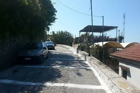 度假居 Traditional Cozy House In The Village Ano Garounas *